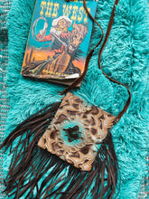 Load image into Gallery viewer, El Paso Fringe Bag