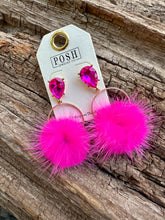 Load image into Gallery viewer, Pink Out Earrings